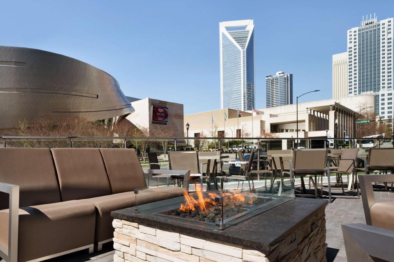 Embassy Suites By Hilton Charlotte Uptown Экстерьер фото