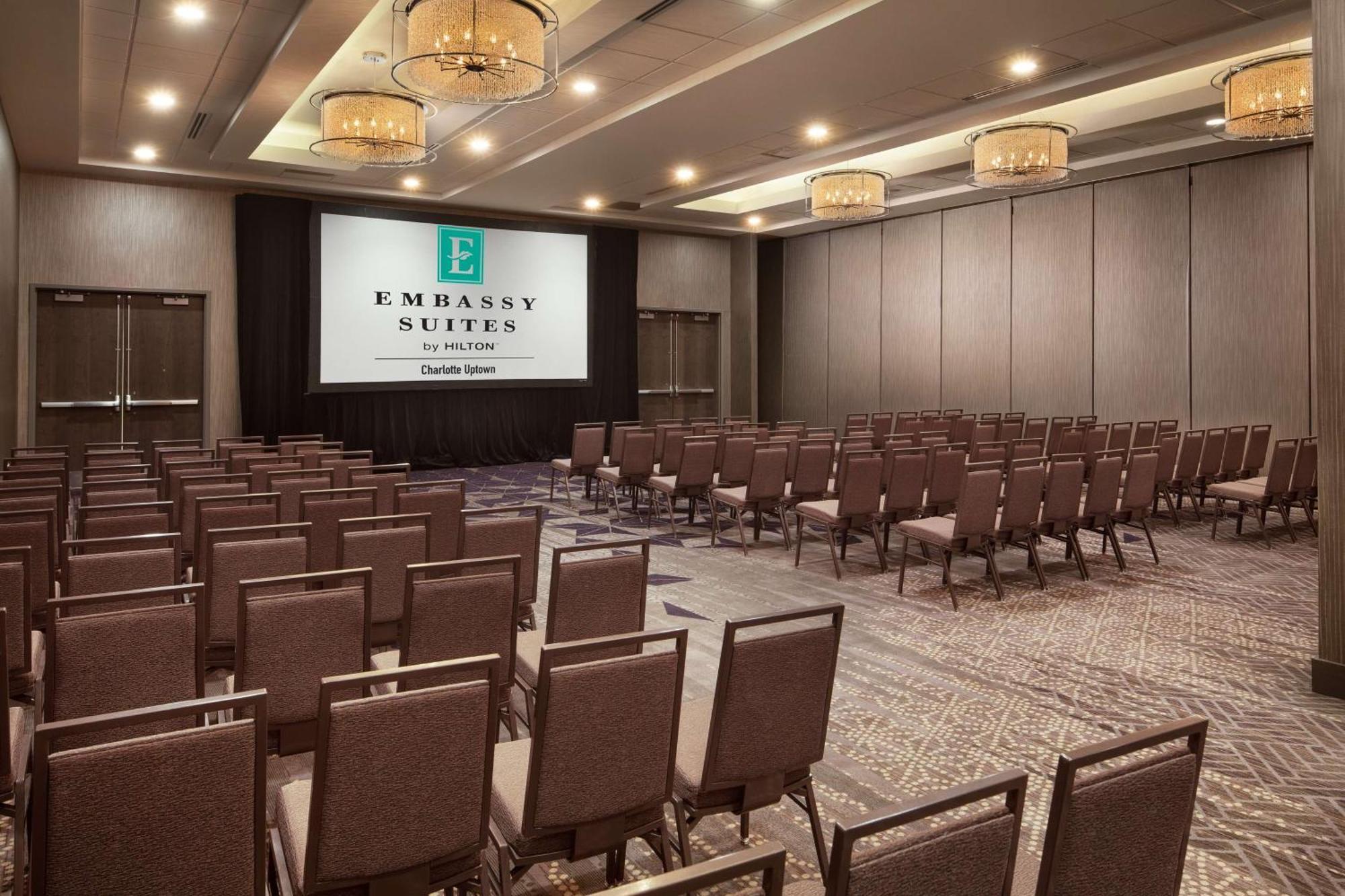 Embassy Suites By Hilton Charlotte Uptown Экстерьер фото