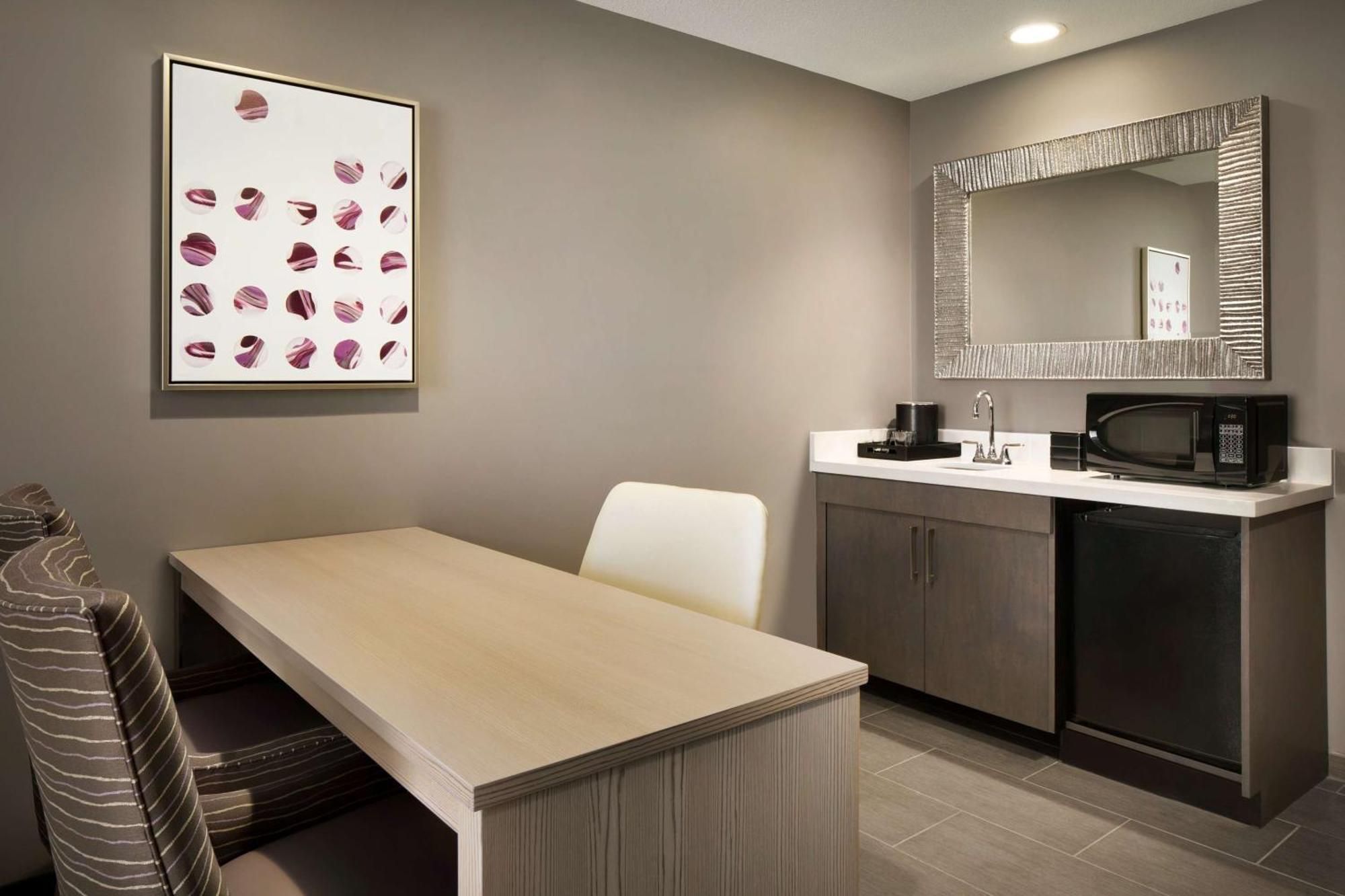 Embassy Suites By Hilton Charlotte Uptown Экстерьер фото