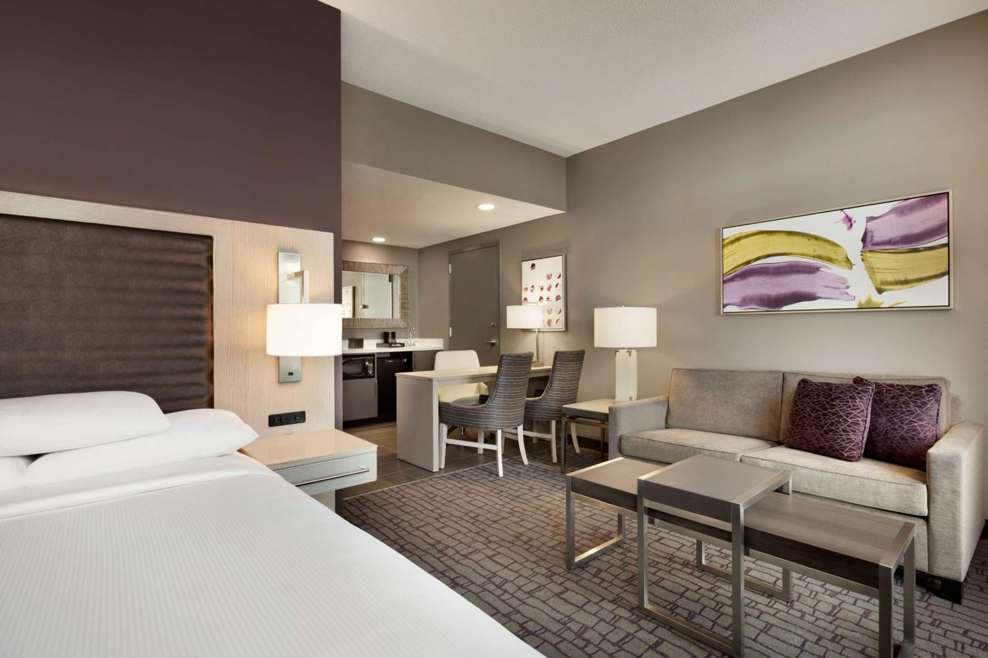 Embassy Suites By Hilton Charlotte Uptown Экстерьер фото