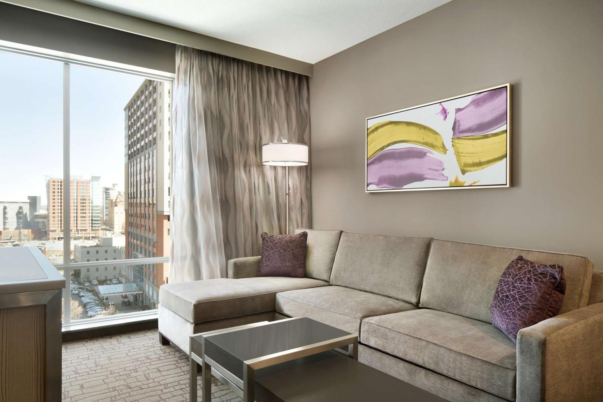 Embassy Suites By Hilton Charlotte Uptown Экстерьер фото