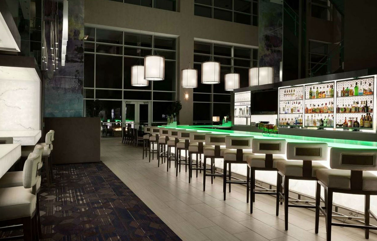 Embassy Suites By Hilton Charlotte Uptown Экстерьер фото